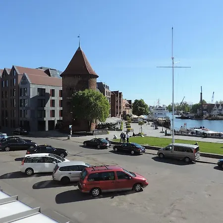 شقة Gdanskie - Targ Rybny Z Widokiem Na Motlawe غدانسك